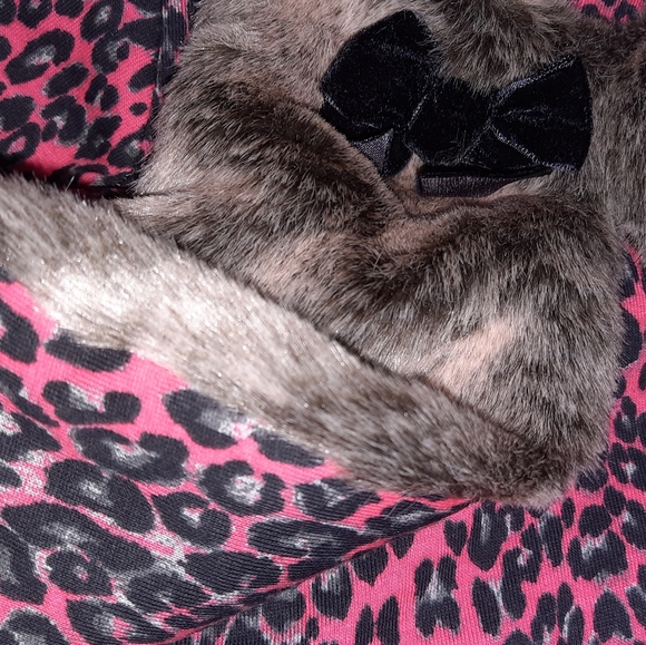 NWT 18mo First Impressions 3pc SET faux fur VEST, leggings, leopard print SHIRT - Picture 3 of 3